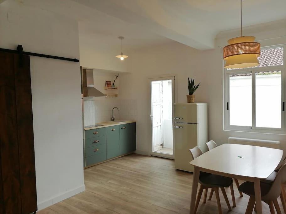 Apartamento Completamente Equipado Centro แฟร์โรล ภายนอก รูปภาพ