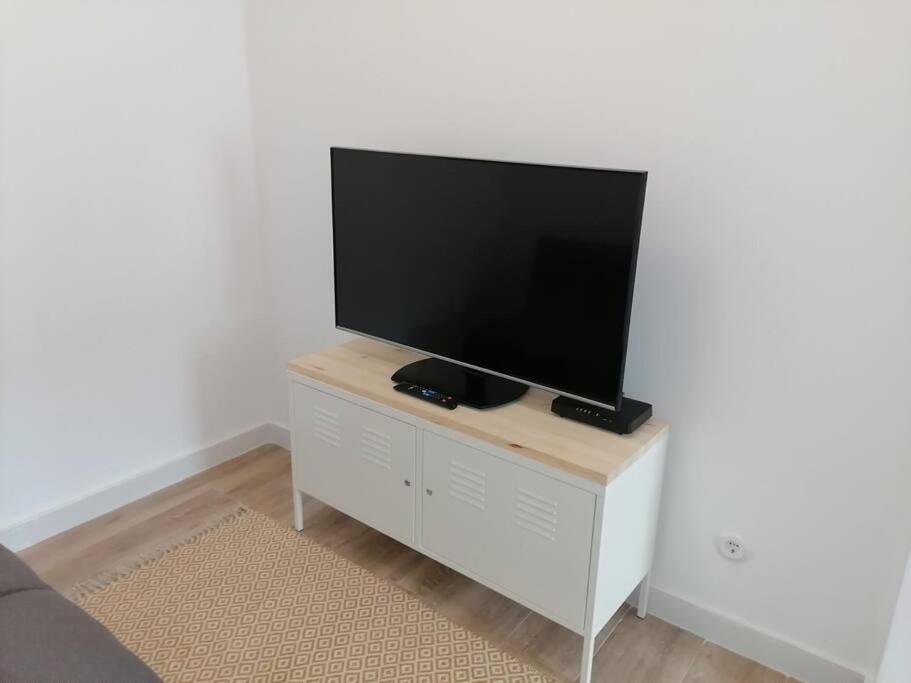 Apartamento Completamente Equipado Centro แฟร์โรล ภายนอก รูปภาพ